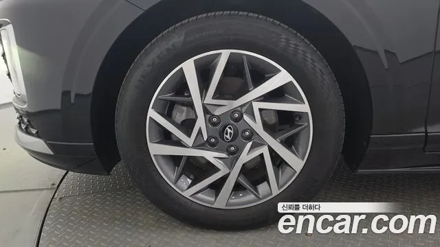 Hyundai Grandeur Grandeur (GN7) 2.5 Бензин 2WD — Фото автомобиля 4
