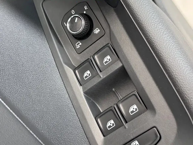 Volkswagen Tharu — Фото автомобиля 18