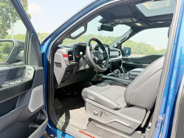 Ford F-150 Raptor — Фото автомобиля 4