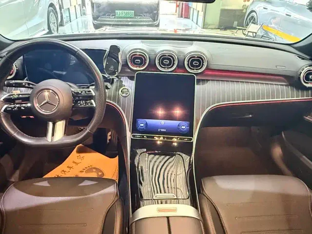 Mercedes-Benz C-Class — Фото автомобиля 6