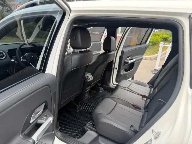 Mercedes-Benz GLB-Class — Фото автомобиля 10