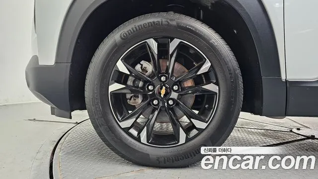 Chevrolet Trailblazer — Фото автомобиля 5