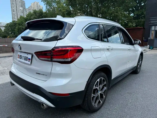BMW X1 — Фото автомобиля 5