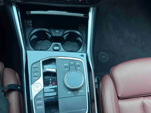 BMW 3 Series — Фото автомобиля 19