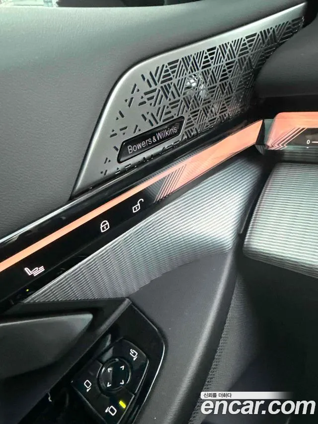 BMW 5 Series G60 — Фото автомобиля 13