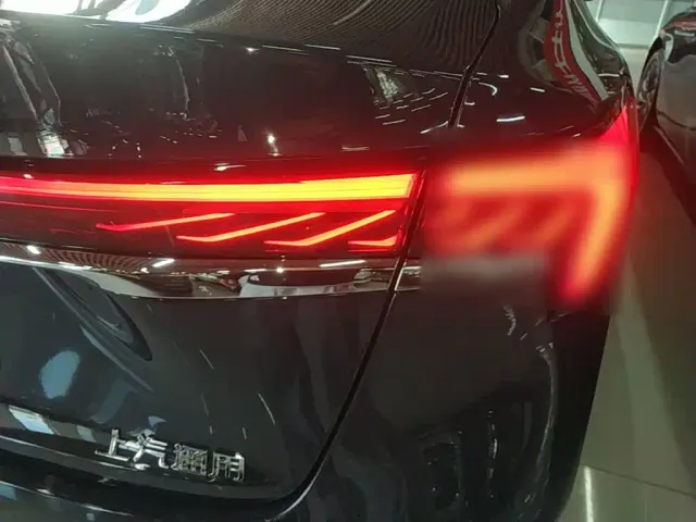 Buick LaCrosse — Фото автомобиля 23