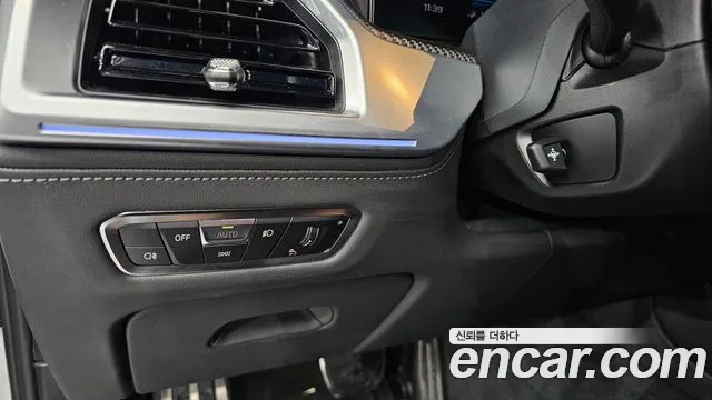 BMW XM — Фото автомобиля 13