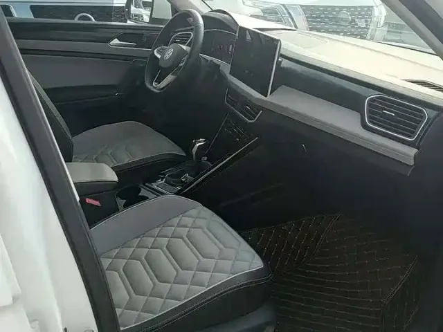 Volkswagen Tayron — Фото автомобиля 7