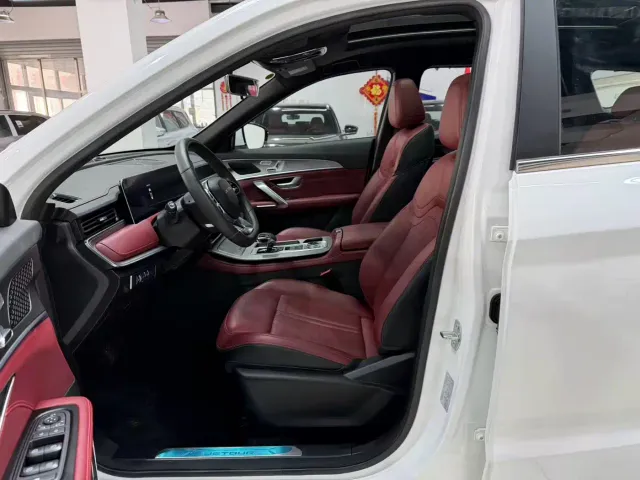 Jetour X70 Plus — Фото автомобиля 8