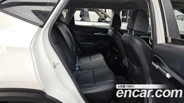 Kia Seltos Новый Seltos Бензин 2.0 2WD — Фото автомобиля 12