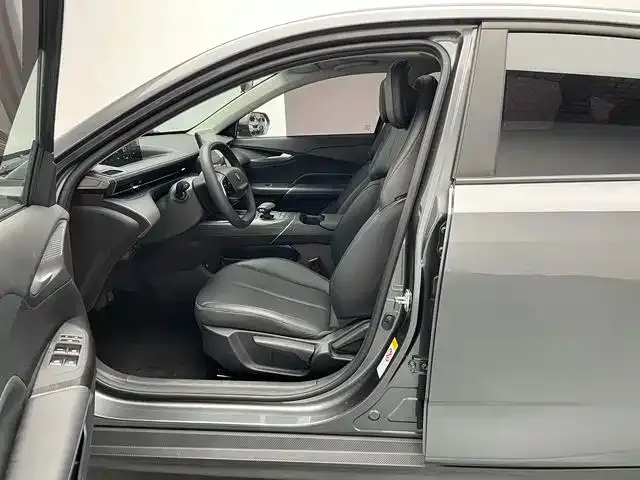 Changan Lamore — Фото автомобиля 7