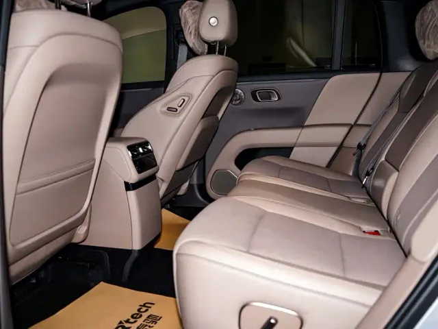 Li Auto i6 — Фото автомобиля 20