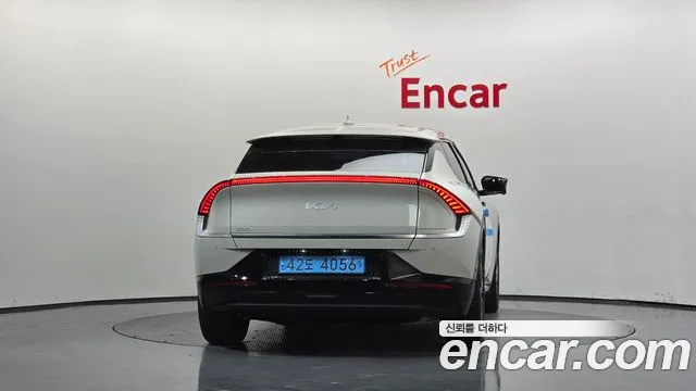 Kia EV6 — Фото автомобиля 4