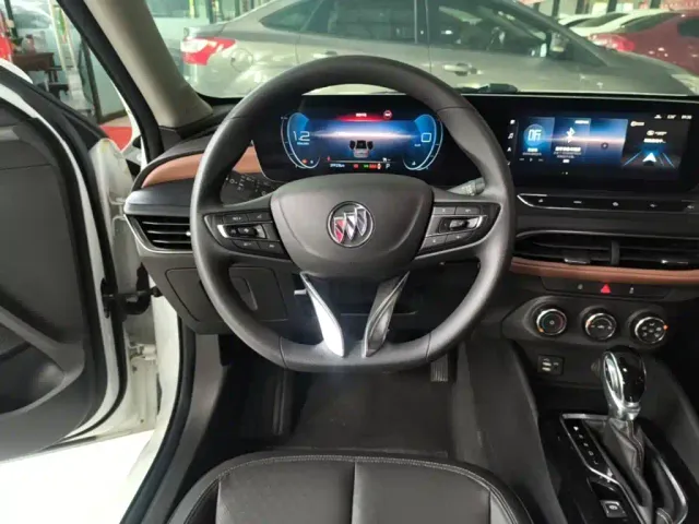 Buick Verano — Фото автомобиля 10
