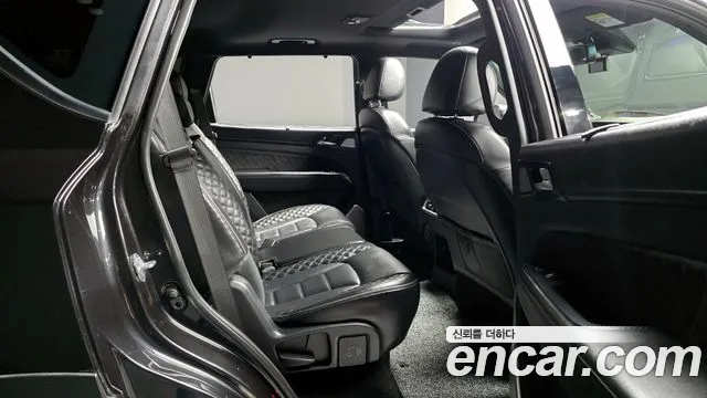 KG_Mobility_Ssangyong Rexton All Rexton Дизель 2.2 4WD — Фото автомобиля 12