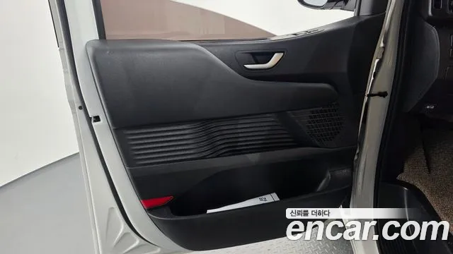 Hyundai Staria — Фото автомобиля 13