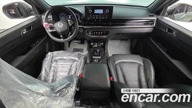 KG_Mobility_Ssangyong Rexton Новый Rexton Sport Khan Дизель 2.2 4WD — Фото автомобиля 7