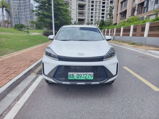 Kaiyi Xuanjie Pro EV — Фото автомобиля 2