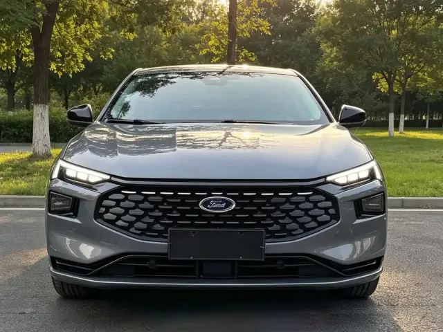 Ford Mondeo — Фото автомобиля 2