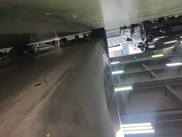 Tesla Model Y — Фото автомобиля 20