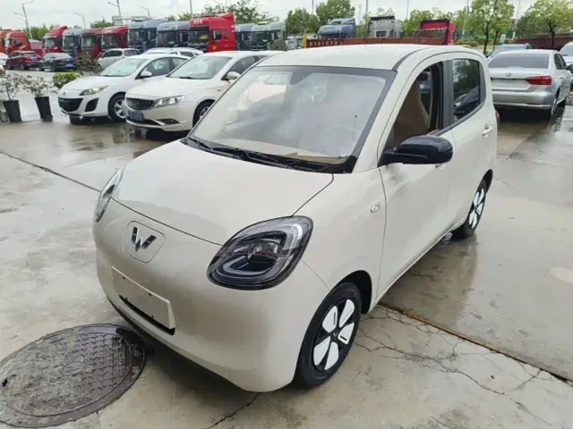 Фотография автомобиля — Wuling Hongguang Mini EV