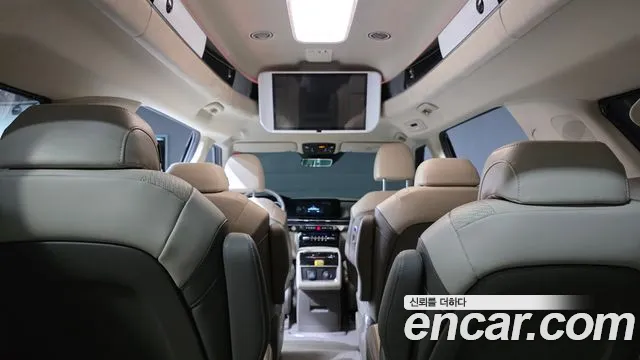 Kia Canival Carnival 4 поколение Бензин 9 мест Hi-Limousine — Фото автомобиля 7