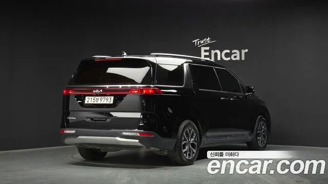 Kia Canival Carnival 4 поколение Бензин 9 мест Signature — Фото автомобиля 2