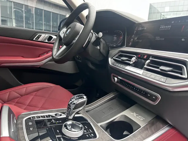 BMW X5 — Фото автомобиля 5