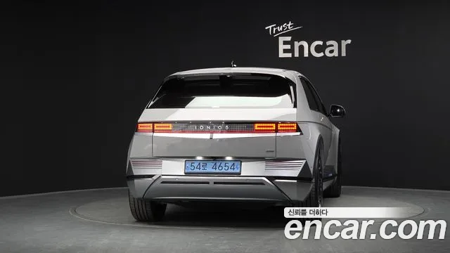 Hyundai Ioniq 5 — Фото автомобиля 4