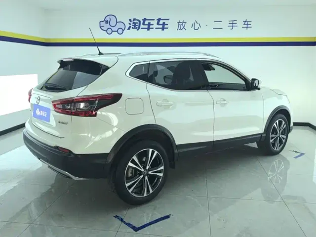 Nissan Qashqai — Фото автомобиля 3