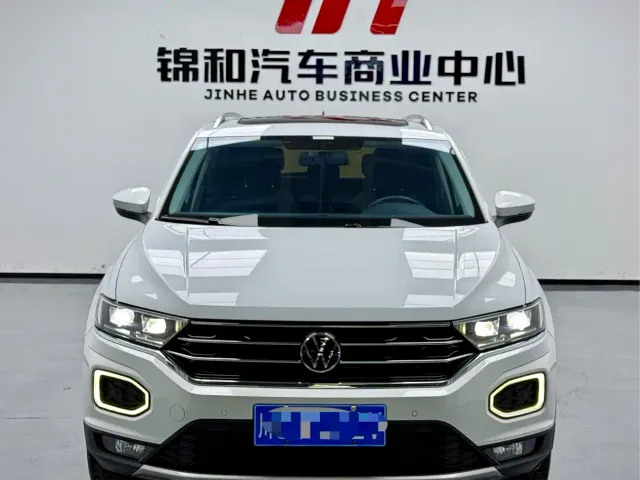 Volkswagen T-Roc — Фото автомобиля 2