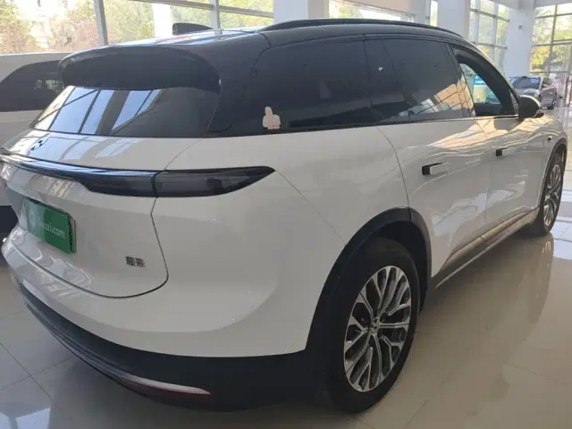 Nio ES6 — Фото автомобиля 6