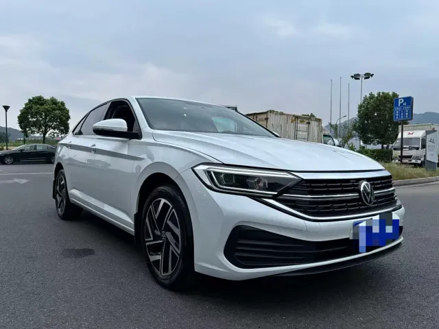 Volkswagen Sagitar — Фото автомобиля 3