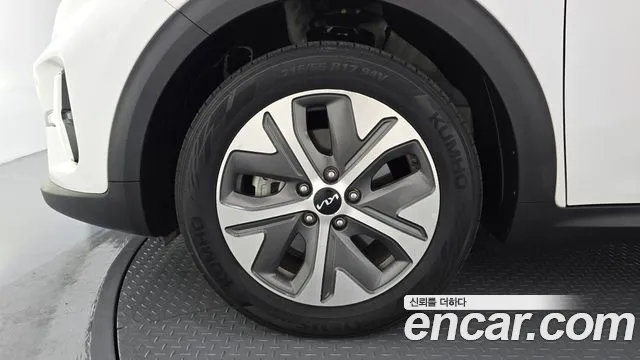 Kia Niro Niro Plus Air — Фото автомобиля 5