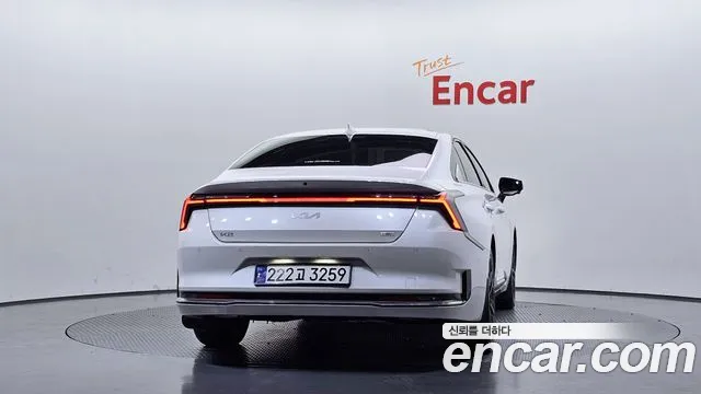 Kia K8 (New) Hybrid — Фото автомобиля 4
