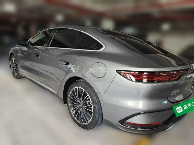BYD Han — Фото автомобиля 4
