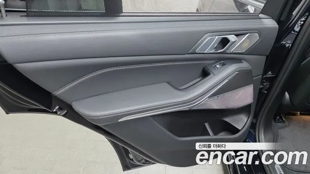 BMW X5 xDrive 40i M Sport — Фото автомобиля 20