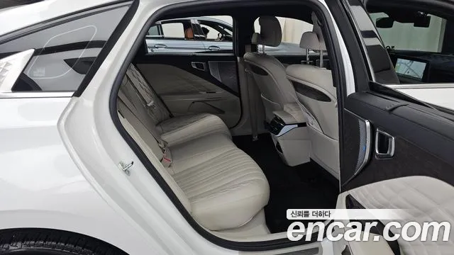 Kia K8 Signature — Фото автомобиля 12
