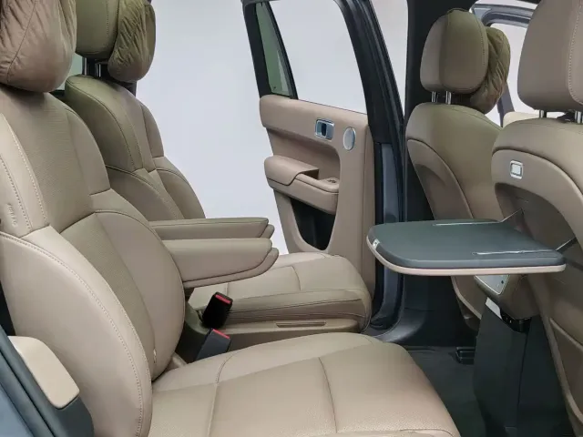 Li Auto Li L8 2025 Max Smart Renewal Edition — Фото автомобиля 20