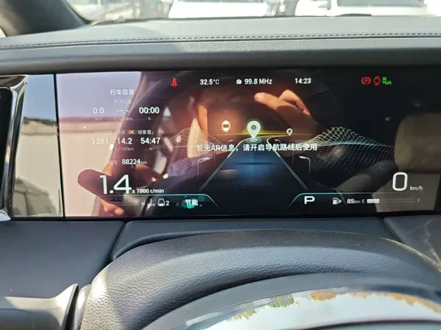 GAC Trumpchi M8 — Фото автомобиля 11