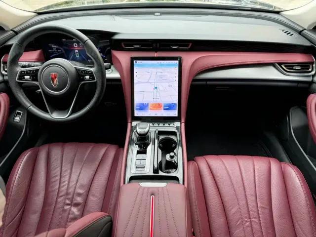 Hongqi H5 — Фото автомобиля 6