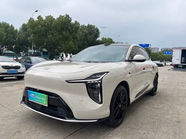 Фотография автомобиля — IM Motors LS6