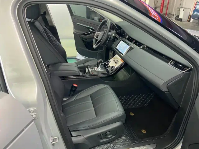 Land Rover Range Rover Evoque — Фото автомобиля 8