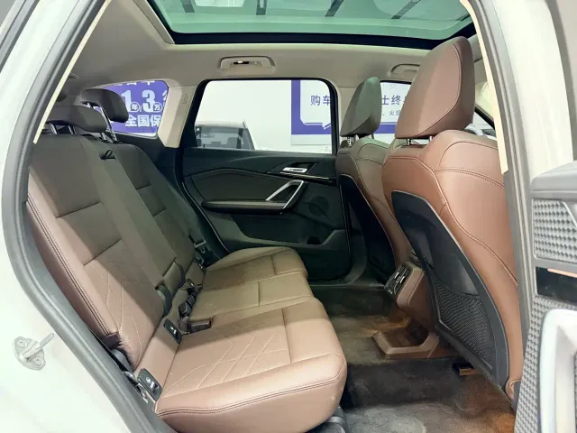 BMW X1 — Фото автомобиля 12