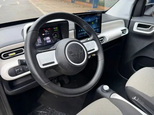 Wuling Hongguang Mini EV — Фото автомобиля 16