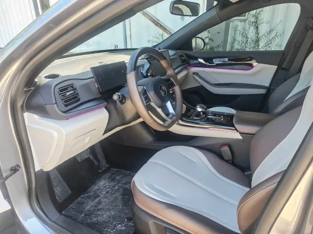 BYD Qin PLUS — Фото автомобиля 7