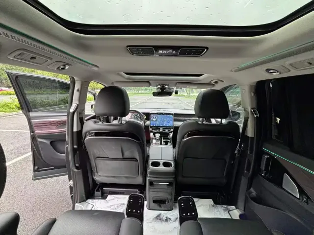 GAC Trumpchi M8 — Фото автомобиля 5