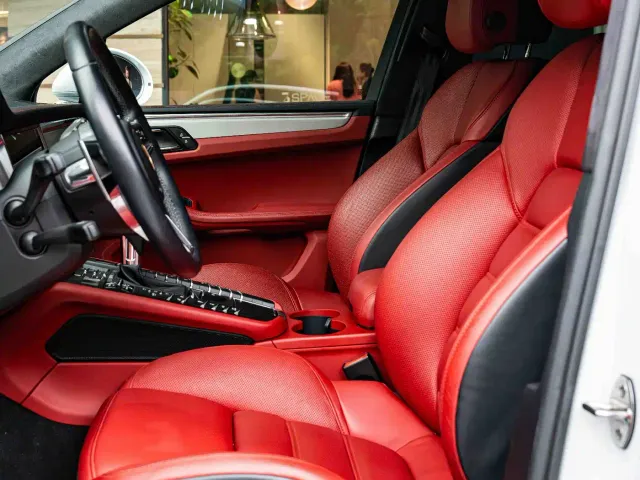 Porsche Macan — Фото автомобиля 11