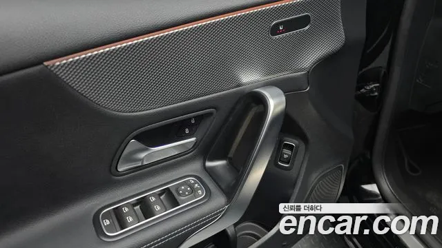 Mercedes-Benz A-Class W177 — Фото автомобиля 15