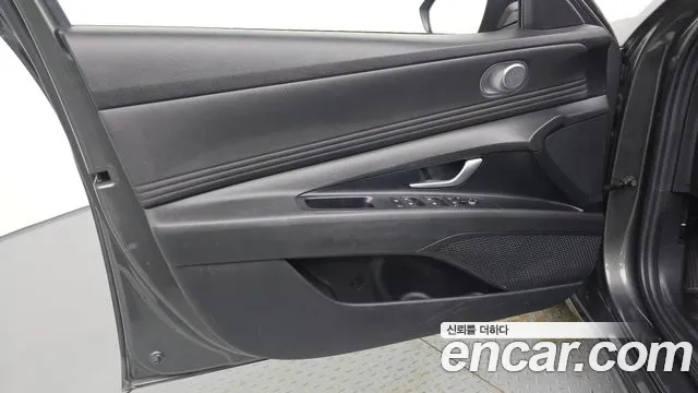 Hyundai Avante CN7 — Фото автомобиля 13